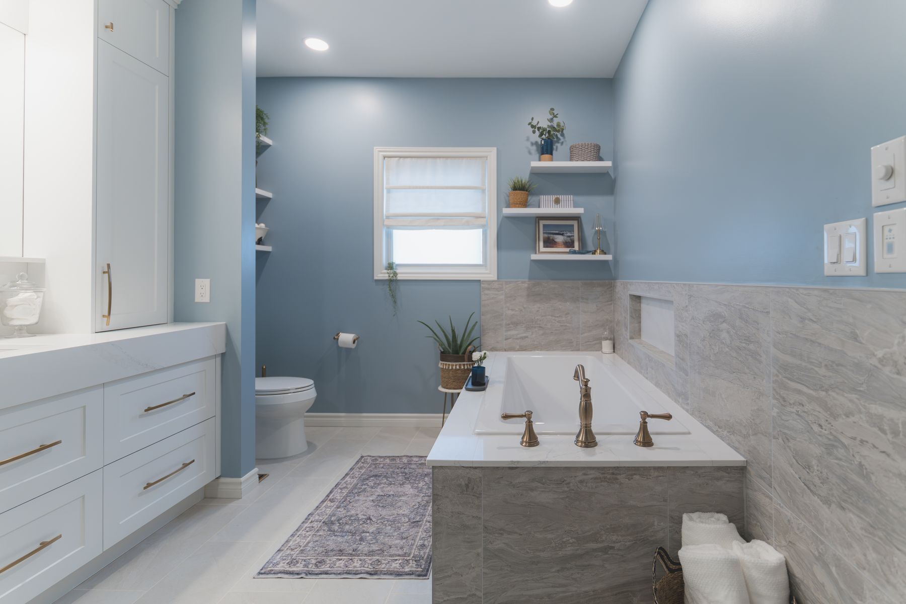 Bathroom renovation by Bath Tune-Up of West London, photographed by Mike Mala